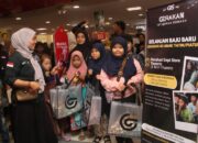 Puluhan Anak Yatim Kota Medan Berbelanja Baju Lebaran Gratis