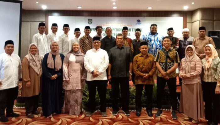Pengurus Yayasan UISU Buka Puasa Bersama Badan Penyelenggara PT