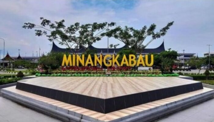 Gunung Marapi Erupsi, Bandara Minangkabau Ditutup Sementara