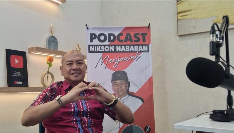 BUPATI Taput Dr Nikson Nababan. Waspada/Ist