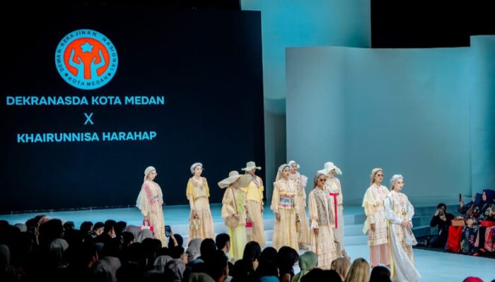 Dekranasda Medan Tampilkan Hasil Wastra Terbaik Dan Kolaborasi 3 Desainer Tanah Air Di IFW 2024