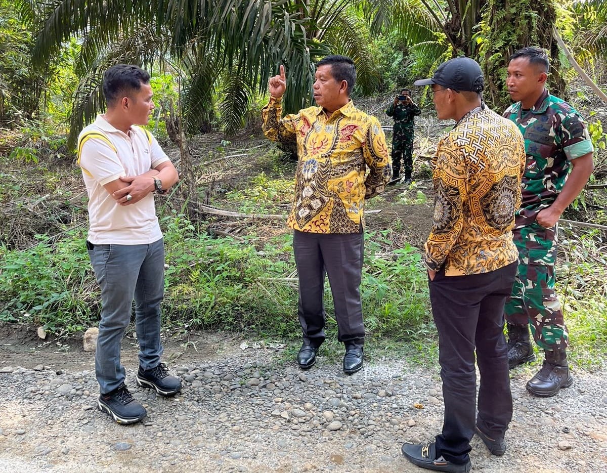 Sepanjang 4,5 Km Jalan Penghubung Damakkitang - Silou Dunia Segera Diperbaiki Sepanjang 4,5 Km Jalan Penghubung Damakkitang - Silou Dunia Segera Diperbaiki