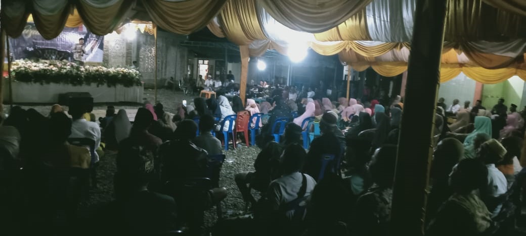 Ratusan Masyarakat Antusias Saksikan Nuzulul Qur'an Di Desa Kuta Sayeh Ratusan Masyarakat Antusias Saksikan Nuzulul Qur'an Di Desa Kuta Sayeh