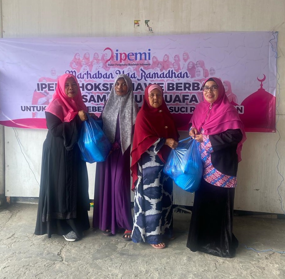 Jelang Ramadan, IPeMI Lhokseumawe Salurkan Sembako Untuk 100 Warga Miskin Jelang Ramadan, IPeMI Lhokseumawe Salurkan Sembako Untuk 100 Warga Miskin