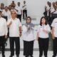 Wali Kota Pematangsiantar Susanti Dewayani (enam kiri) pose bersama dengan para camat dan lainnya usai penandatanganan berita acara dari para camat setelah Wali Kota menyerahkan DHKP dan SPPT PBB P-2 kepada para camat di ruang serbaguna Pemko, Jl. Merdeka, Rabu (13/3).(Waspada-Ist).
