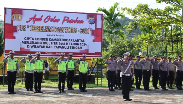 Polres Tapteng Gelar Apel Operasi Keselamatan Toba 2024