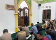 Polres Humbahas Tarawih Bersama