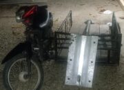 Lampu solar cell LED tenaga surya merk Sharp yang dicuri dua pria berinisial MS, 48 dan I, 22 di Gampong Birem Puntong Kecamatan Langsa Baro, kini diamankan Polsek Langsa Barat, Kamis (14/3). Waspada/dede