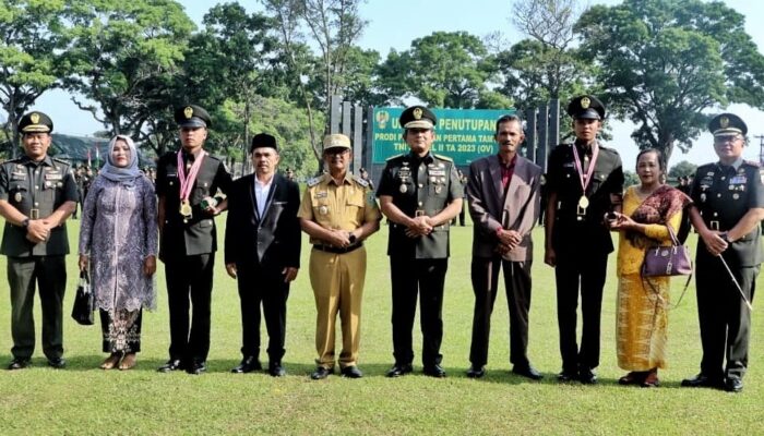 Wabup Simalungun Hadiri Upacara Penutupan Diktama TNI AD Gel. II TA 2023