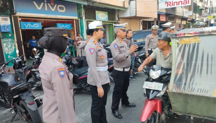 Polres Binjai Berikan Imbauan Kepada Supir Dan Pengguna Jalan Raya