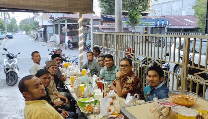 Komunitas Pemuda Lhokseumawe Penikmat Kopi Senja Gelar Bukber