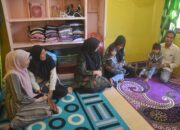 Pj Wali Kota Langsa Kunjungi Anak Asuh Stunting