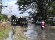 Pipa Utama Air Bersih Pecah Akibat Pengerukan Drainase