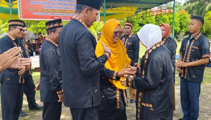 MAA Aceh Singkil Gandeng Perusahaan Sosialisasikan Baju Khas Motif Daerah