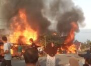 Toko Kelontong Beserta Dua Mobil Di Singkil Ludes Terbakar