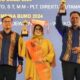 Wali Kota Pematangsiantar Susanti Dewayani (tengah) menerima Top BUMD Awards 2024 pose bersama penerima lainnya serta penyelenggara di lantai 11 Dian Ballroom, Hotel Raffles, Jakarta, Rabu (20/3).(Waspada-Ist).