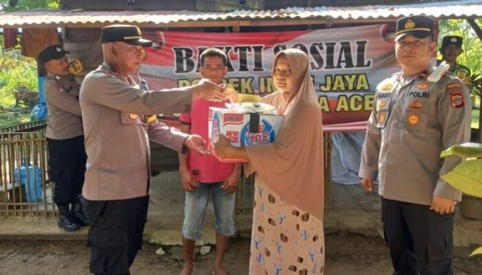 Warga Cot Bada Terima Bantuan Baksos Polresta Banda Aceh