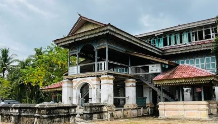 BPK Wilayah II Studi Teknis Rehabilitasi Istana Niat Limalaras
