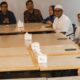 Wali Kota Pematangsiantar Susanti Dewayani (empat kanan) berdiskusi dengan Tim USAID IUWASH Tangguh terkait peningkatan akses air minum aman dan sanitasi aman sekaligus buka puasa bersama di Vife Café, Jl. Gunung Simanukmanuk, Kamis (21/3).(Waspada-Ist).