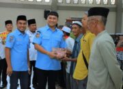 230 Bilal Mayit Dan Guru Mengaji Dapat Tali Asih Dari Bupati