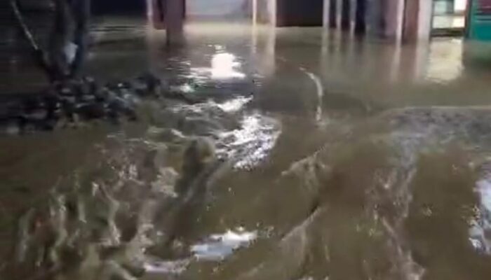 Banjir Mengalir Deras Melanda Desa Lawe Hijo Aceh Tenggara