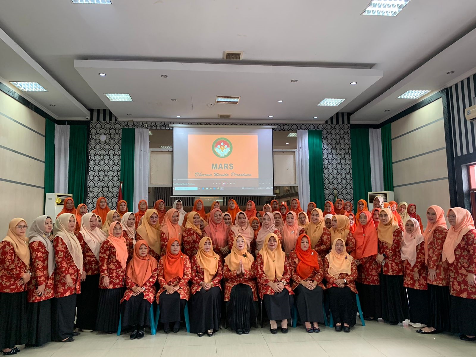 Sambut Ramadan, Dharma Wanita Persatuan Agara Terima Paket Arisan
