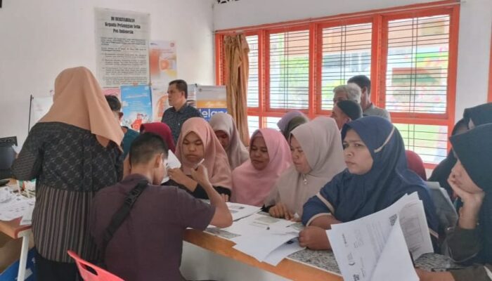 1.302 KPM Sukamakmur Terima Beras Cadangan Pangan Pemerintah