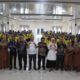 Rektor UNA, Prof. Tri Harsono, M.Si, Ketua Pengurus Yayasan UNA, Drs. Mapilindo, M.Pd, didampingi Dekan FKIP UNA, Drs. Dailami, M.Pd, dan, dan peserta seminar. Waspada/Bustami Chie Pit