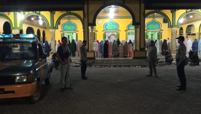 Polres Langkat Amankan Salat Tarawih Ramadan 1445 H