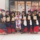 Itha Padang, diantara penari Pakpak binaannya. (Waspada/Ist)