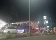 Antrean Panjang Di SPBU 14227309 Sibuhuan