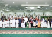 Bupati Madina Santuni Anak Yatim Piatu
