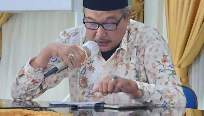 Tafakur Fiqh Al Zakat Dirasat Muqaranah Li Ahkamiha Wa Falsafaha Fi Dhau’i Al Quran Wa Al Sunnah