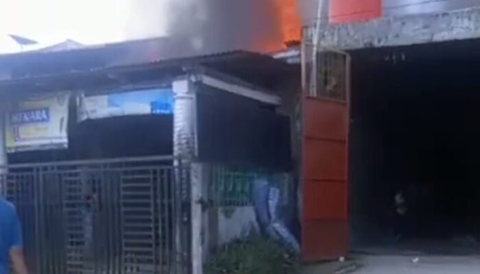 8 Rumah Musnah Terbakar Di Dairi