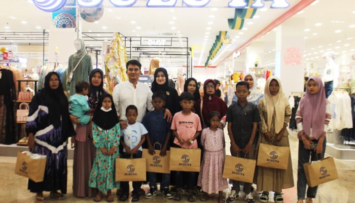 Ketua PMI Ajak Penderita Talasemia dan Kanker Belanja Baju Baru