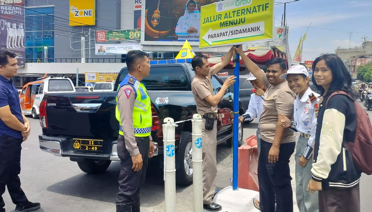 Polres P.Siantar Pasang Spanduk Imbauan