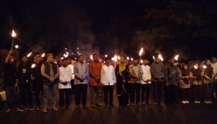 Pawai Obor Meriahkan Takbir Malam Lebaran