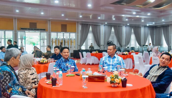 Pj Gubsu Dan  Bupati Batubara Gelar Open House