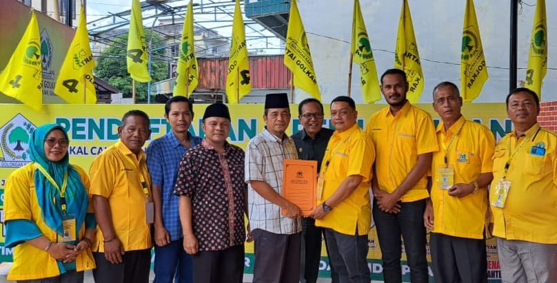 Mantan Wakil Wali Kota Sidimpuan Daftar Ke Golkar