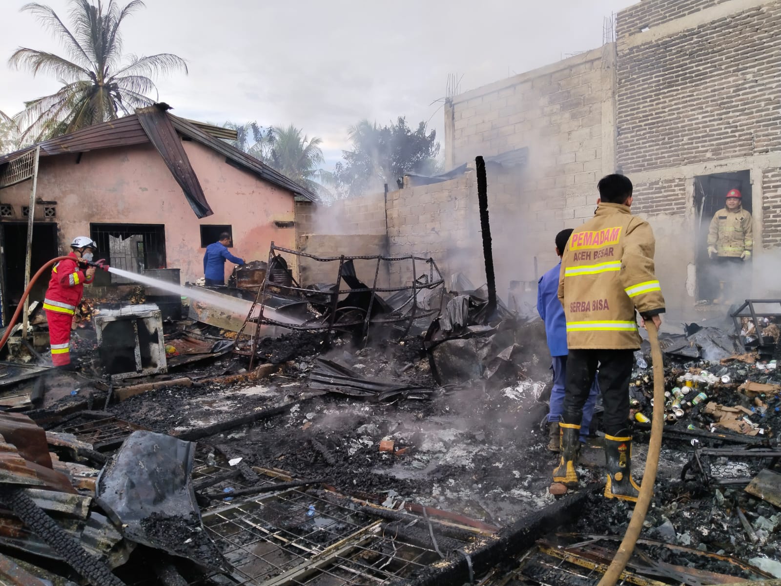 Api Membara Di Meunasah Manyang, 4 Rumah Ludes