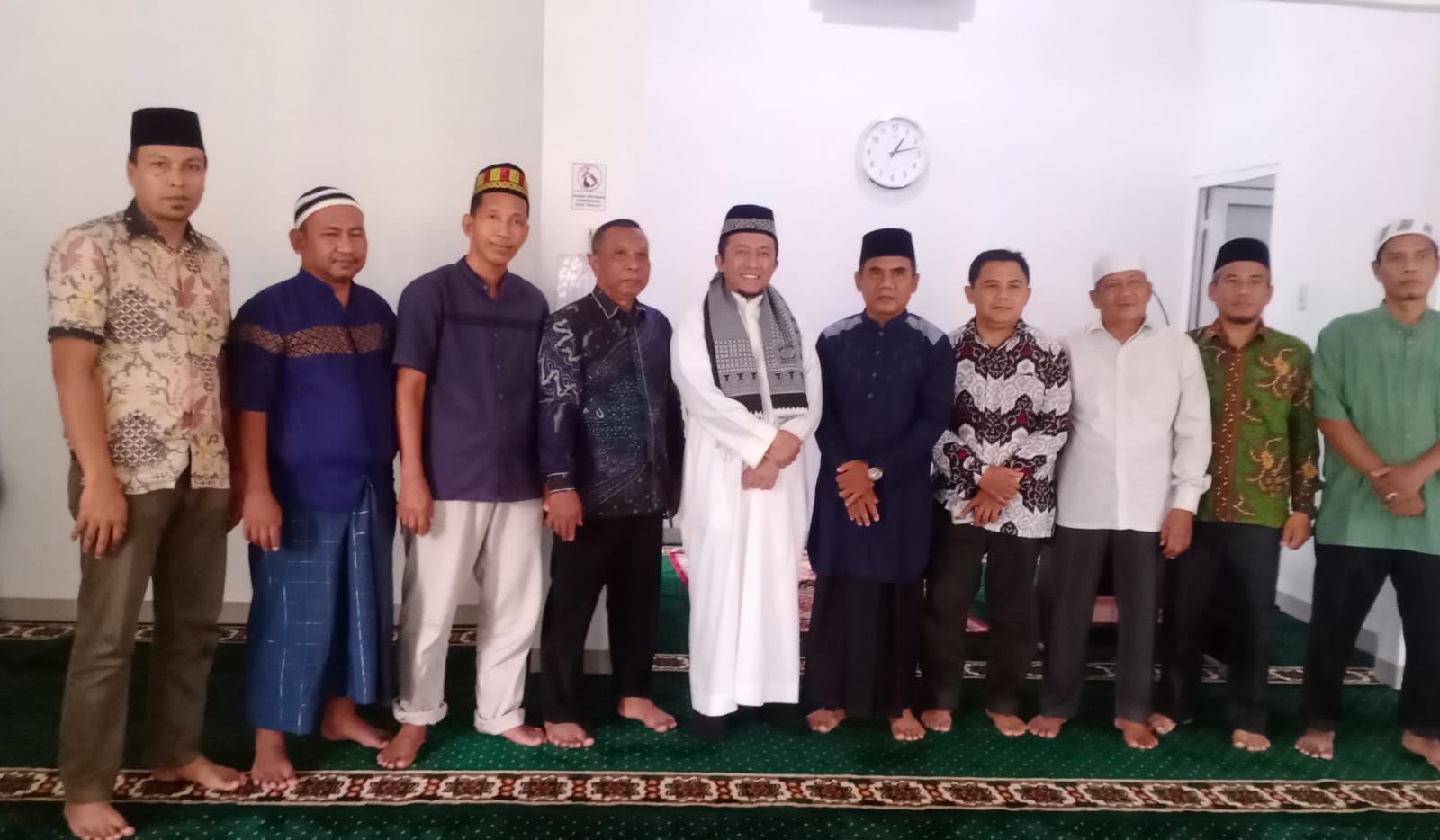 Tifatul Sembiring Khatib Dan Imam Salat Jumat