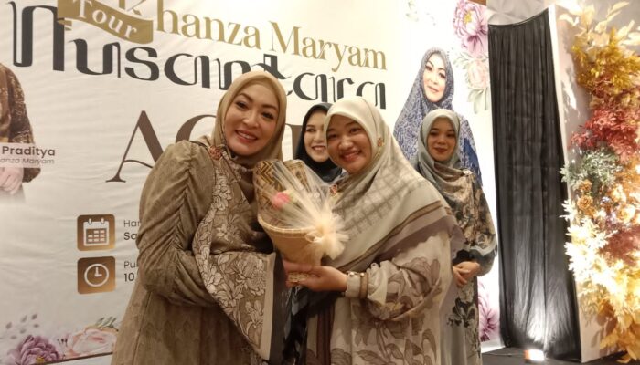 Cut Rezky Gunakan Gaun Khanza Maryam Pada Tour Nusantara Di Aceh