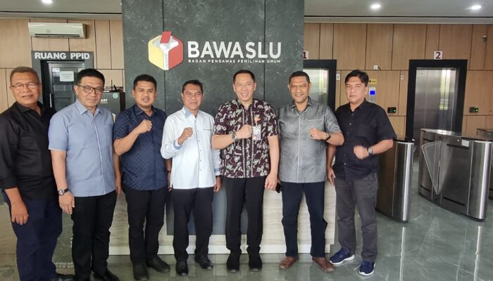 Dewan Serahkan Lima Nama Komisioner Panwaslih Pilkada Banda Aceh