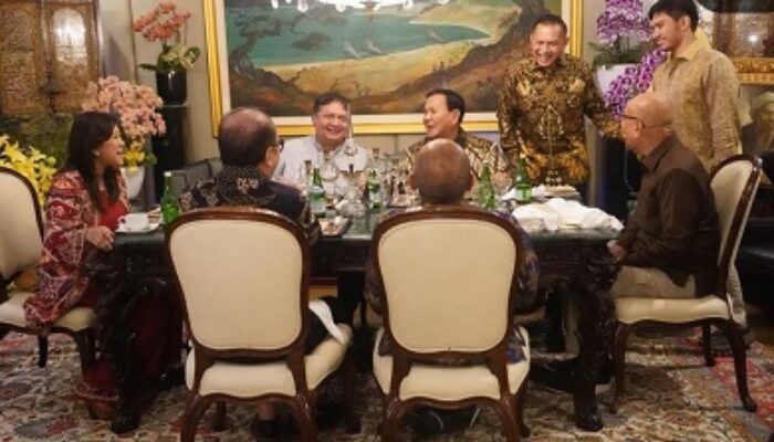 Meutya Hafid Hadir Open House Di Kediaman Ketum Partai Golkar