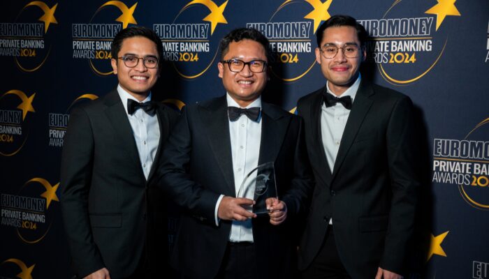 Terus Berinovasi, Bisnis Wealth Management Bank Mandiri Sabet Dua Penghargaan Euromoney 2024