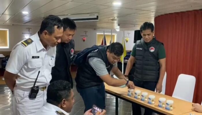 Satres Narkoba Tes Urine Mendadak ABK KM Kelud