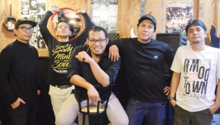 Radiotron Rilis Single Baru Berjudul “Rock’n’Rollin Aja”