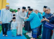 Salat Idulfitri Bersama Ribuan Warga, Bobby Nasution: Maknai 1 Syawal Untuk Saling Memaafkan
