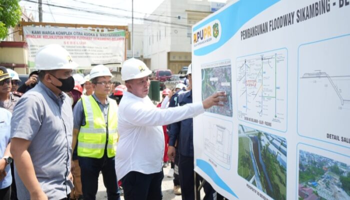 Tinjau Proyek Floodway Sei Sikambing-Belawan, Masyarakat Senang Wali Kota Medan Berikan Solusi