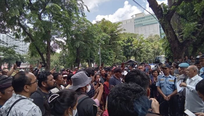 Masyarakat Adat Desak Cabut Izin TPL